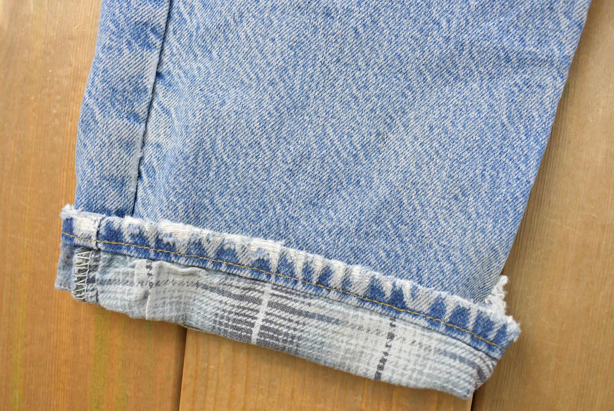Vintage 1990s Distressed Carhartt Lined Denim Jeans Men's 32 x 31 from propervintagecanada