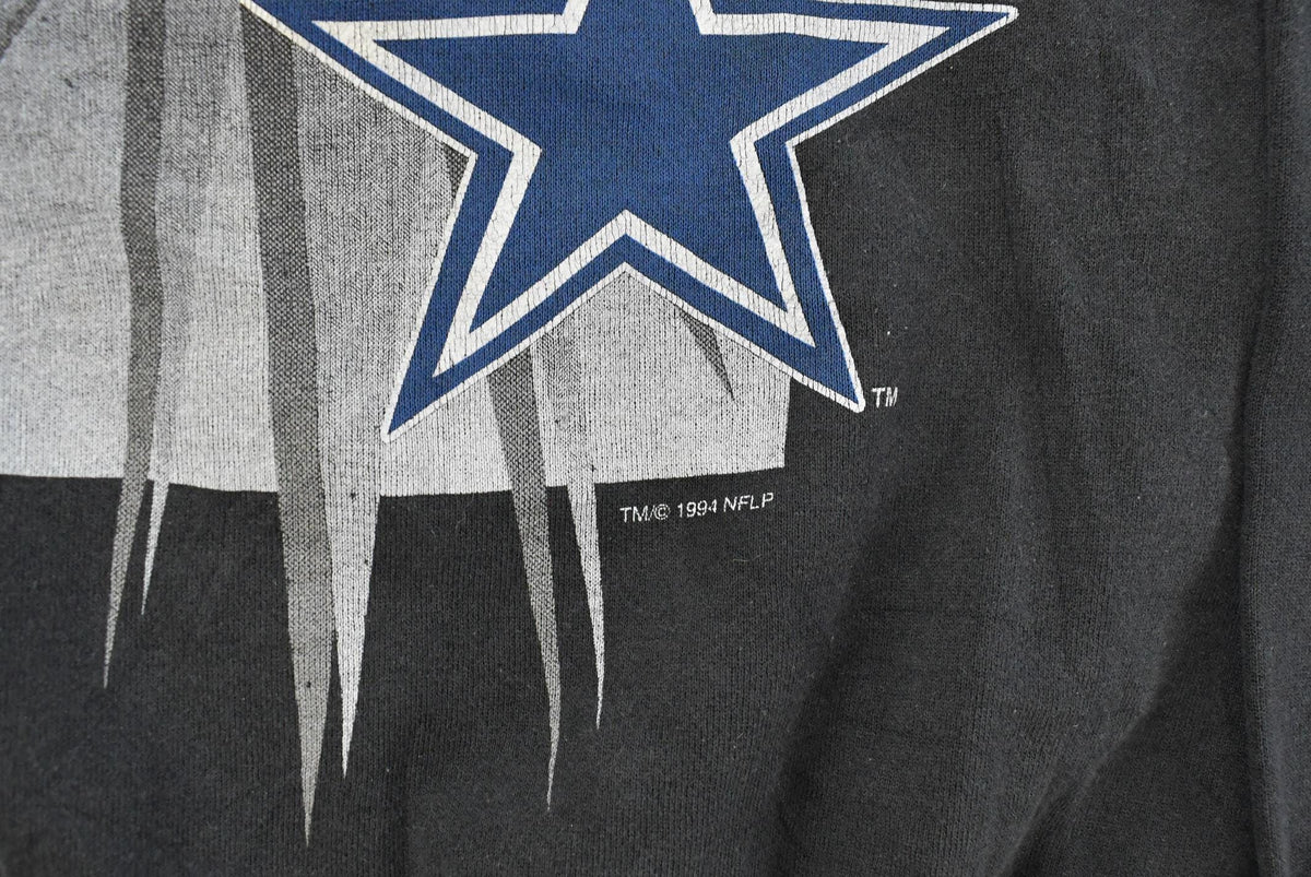 Vintage 1990s Distressed Dallas Cowboys NFL Crewneck Sweatshirt Men's M from propervintagecanada