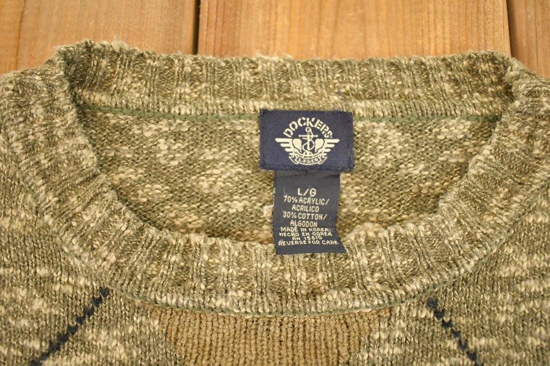 Vintage 1990s Dockers Argyle Knit Crewneck Sweater Men's L from propervintagecanada
