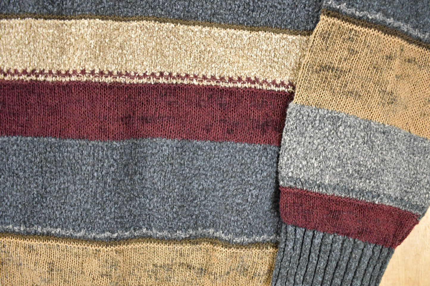 Vintage 1990s Dockers Striped Knit Crewneck Sweater Men's M-L from propervintagecanada