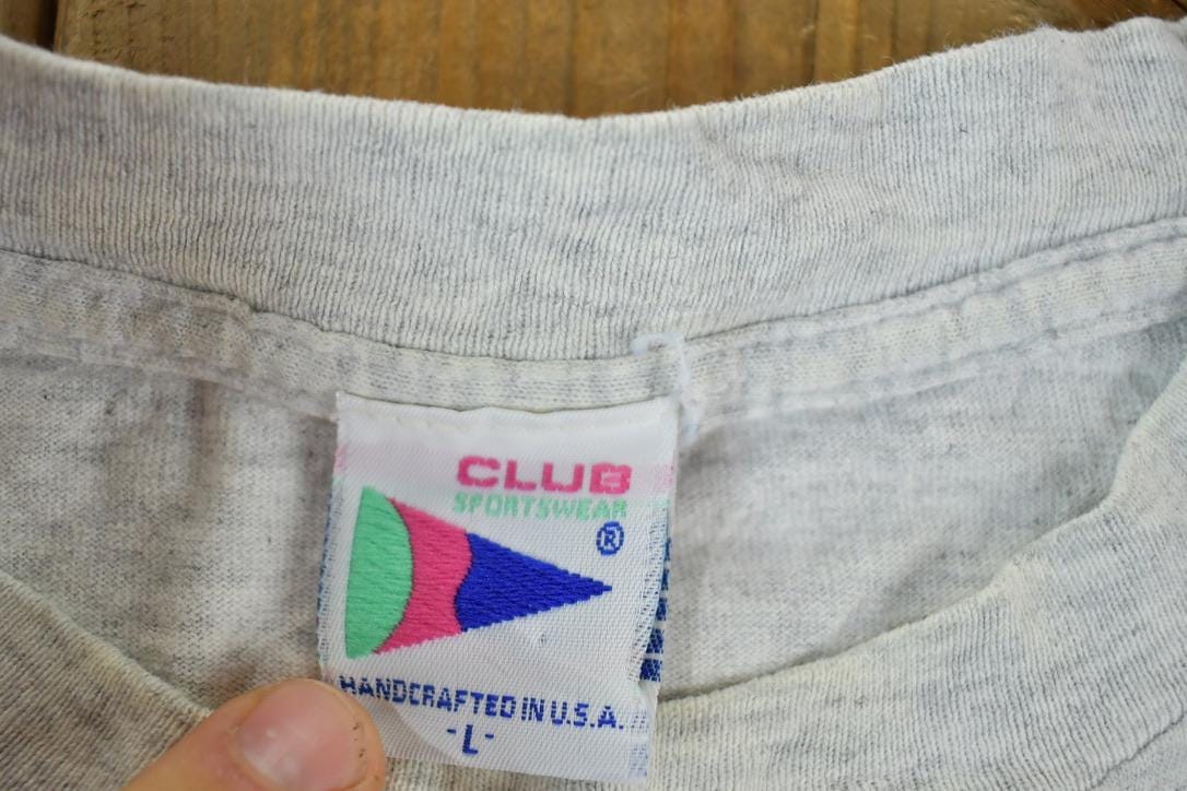 Vintage 1990s Dolphin Club Sportswear Souvenir Single Stitch Graphic Print T-Shirt Men's Large from propervintagecanada