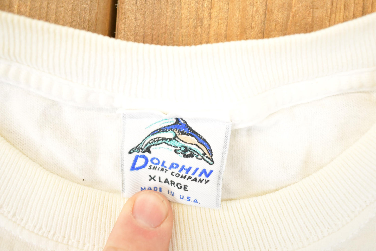 Vintage 1990s Dolphin Shirt Company Souvenir Dolphins T-Shirt Men's L from propervintagecanada