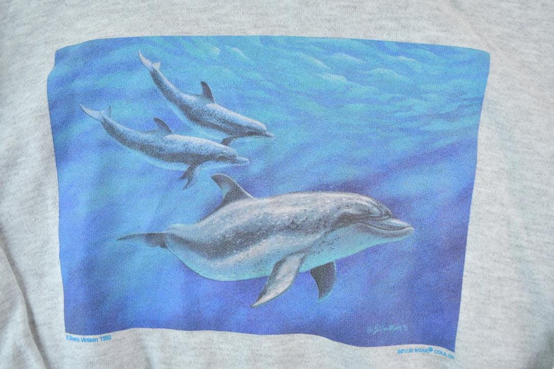 Vintage 1990s Dolphins Ocean Crewneck Sweatshirt Men's Large from propervintagecanada