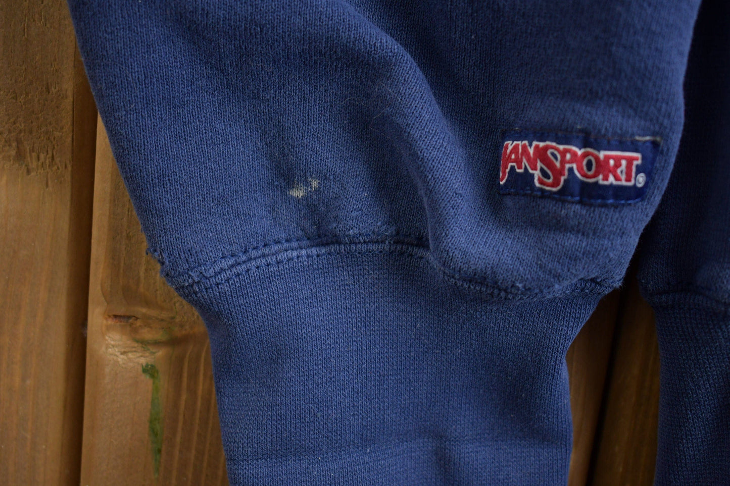 Vintage 1990s Drake University Collegiate Crewneck / Embroidered / NCAA Sweatshirt / Sportswear / Americana / Iowa Crewneck / Drake Crewneck from propervintagecanada