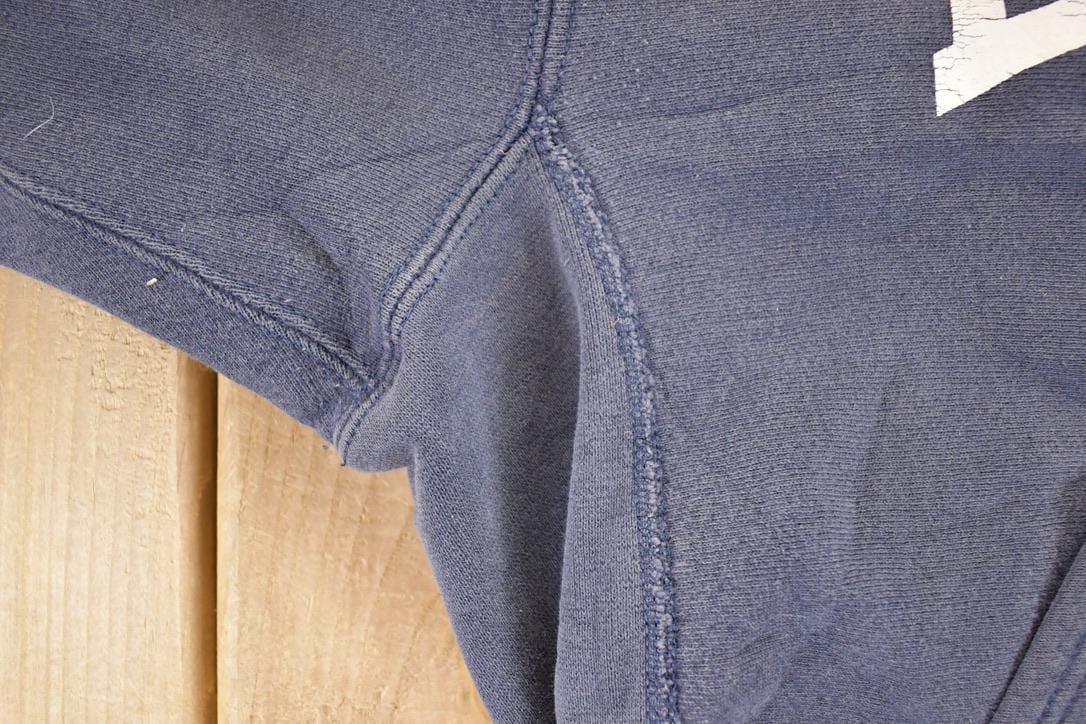 Vintage 1990s Dudley University Hoodie Men's M from propervintagecanada