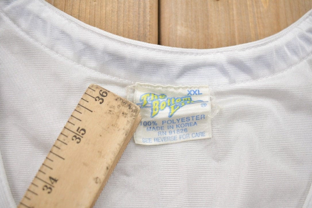 Vintage 1990s Duke University Collegiate Basketball Jersey T-Shirt Men's 2XL from propervintagecanada