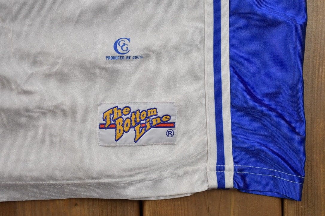 Vintage 1990s Duke University Collegiate Basketball Jersey T-Shirt Men's 2XL from propervintagecanada