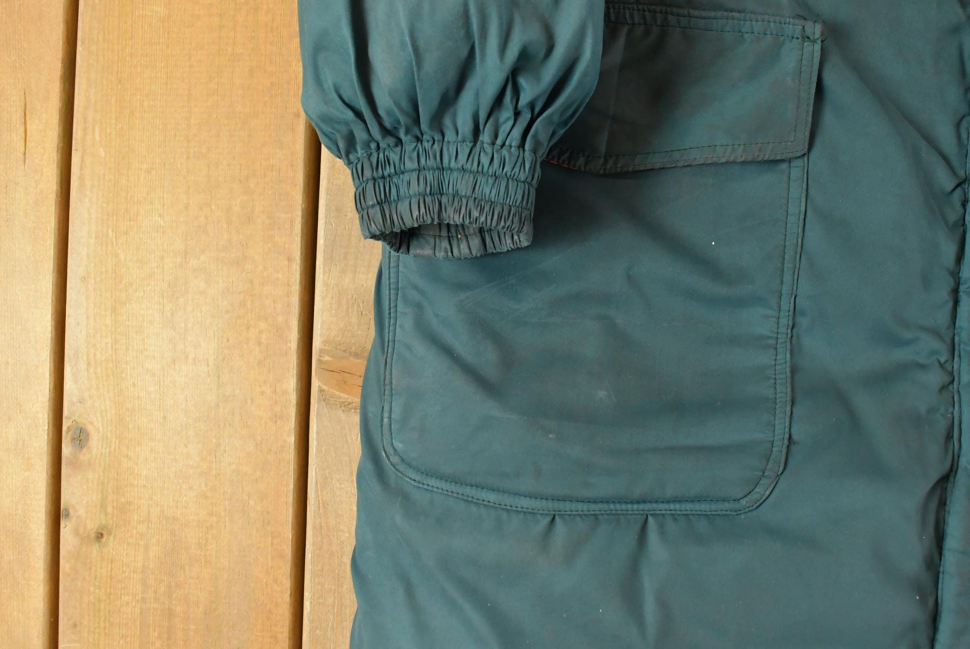 Vintage 1990s Eddie Bauer Down Hooded Jacket Men's Medium / Outdoors Wear / Vintage Eddie Bauer / Expedition Gear / 90s Parka from propervintagecanada