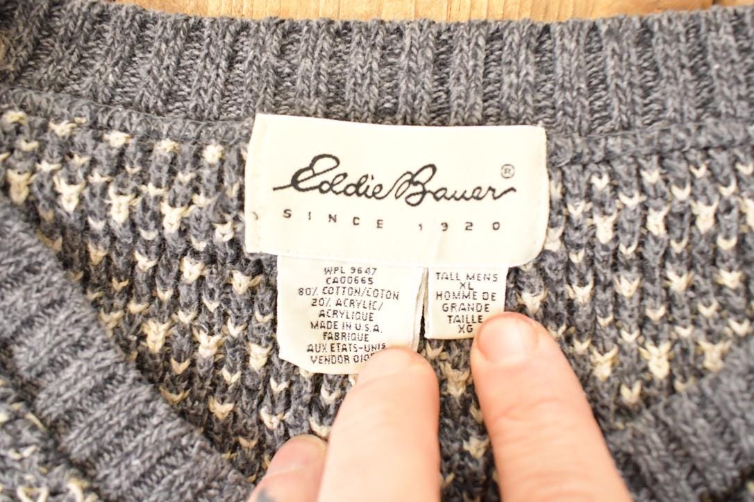 Vintage 1990s Eddie Bauer Knit V Neck Sweater Mens L from propervintagecanada
