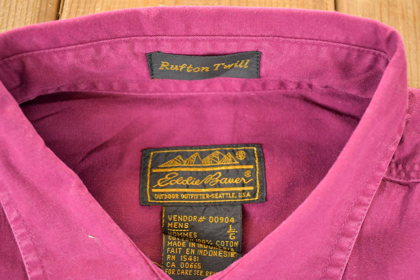 Vintage 1990s Eddie Bauer Rufton Hill Button Up Shirt Mens XL from propervintagecanada