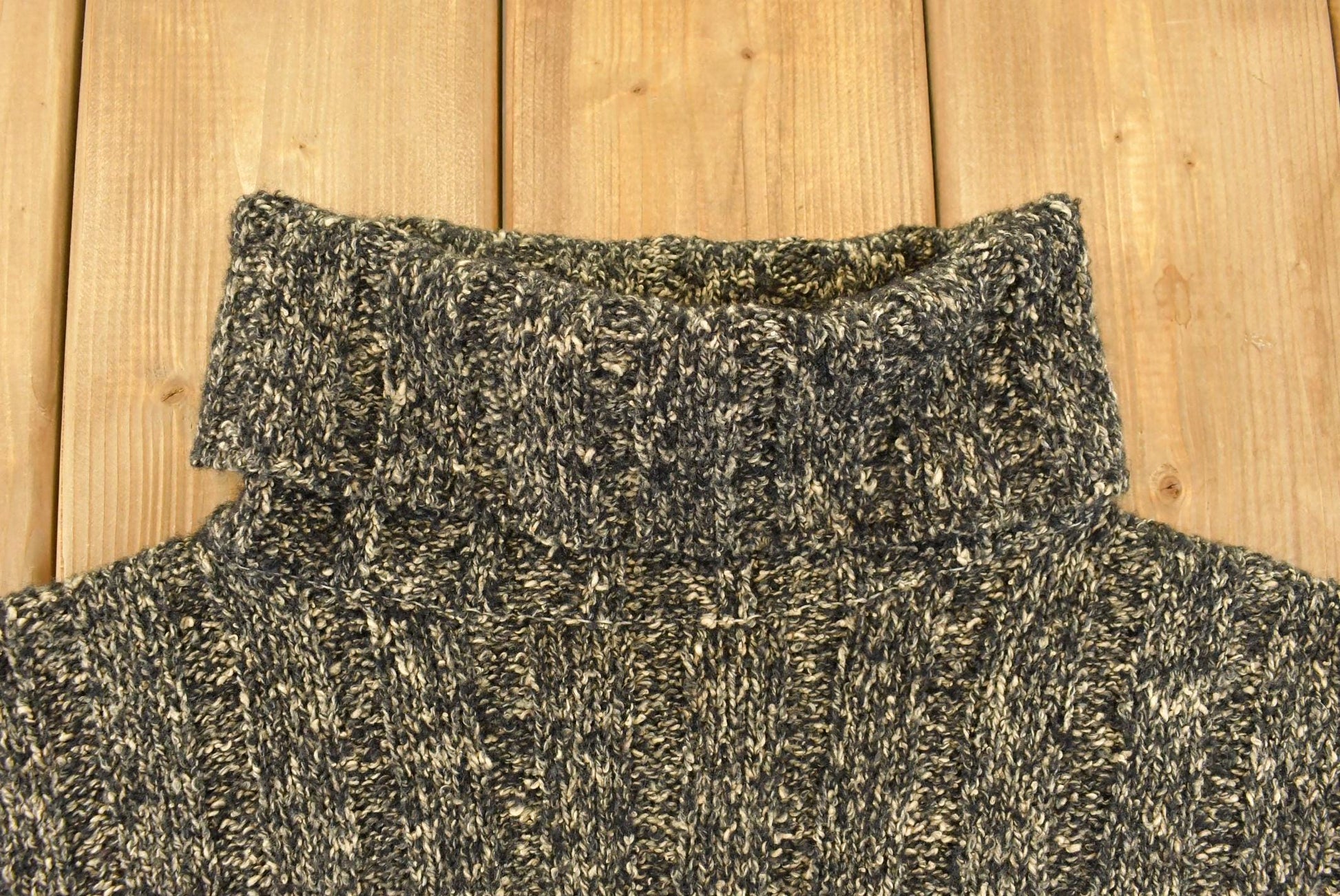 Vintage 1990s Eddie Bauer Turtle Neck Knit Sweater Women's XL from propervintagecanada