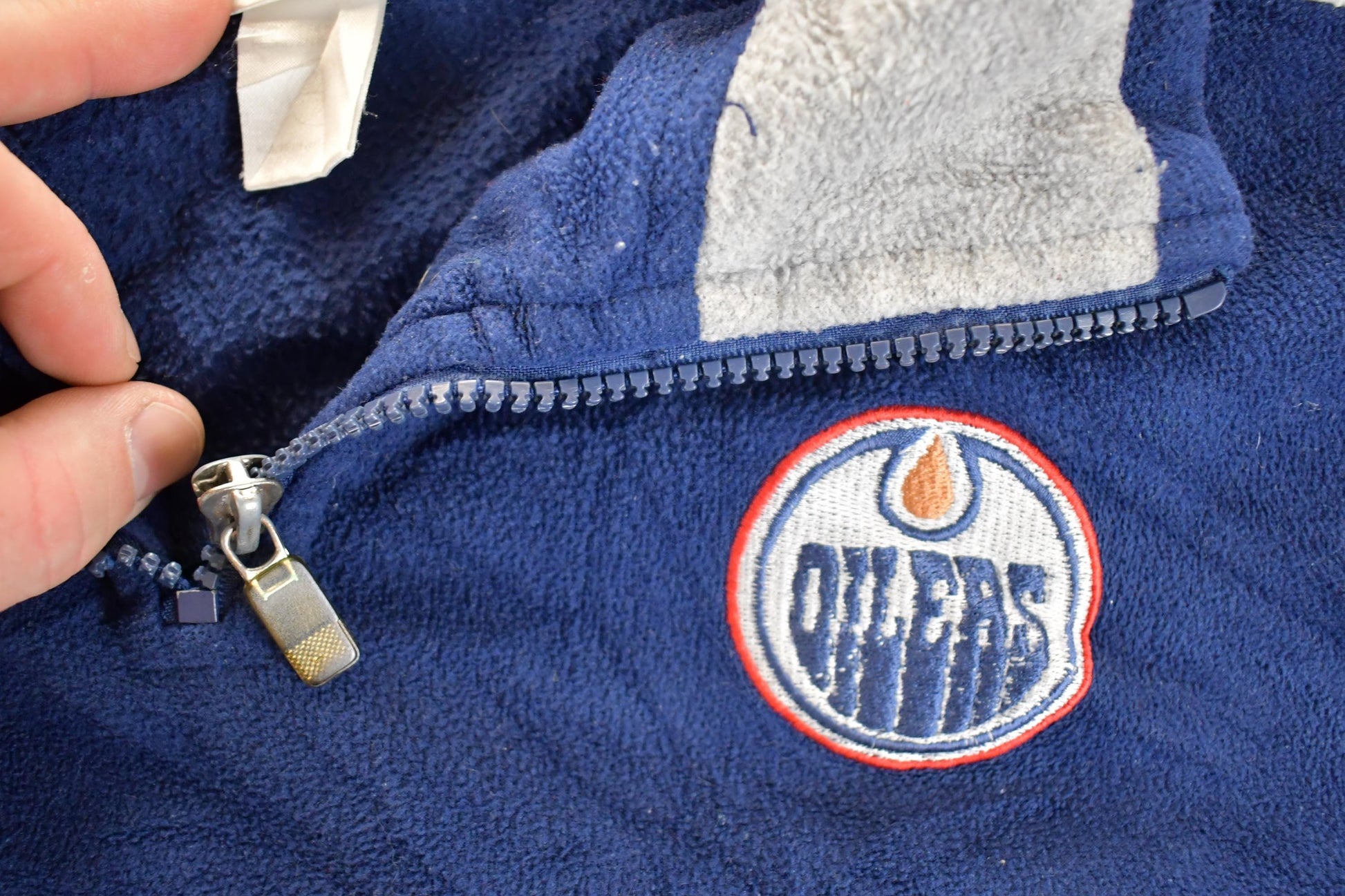Vintage 1990s Edmonton Oilers NHL Hockey Quarter Zip Fleece Sweatshirt Mens M from propervintagecanada