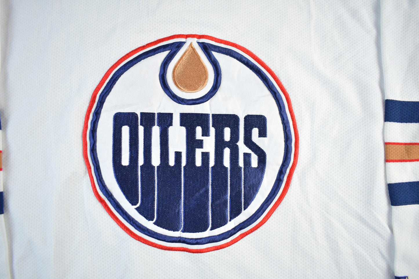 Vintage 1990s Edmonton Oilers Starter Hockey Jersey Men's XL from propervintagecanada