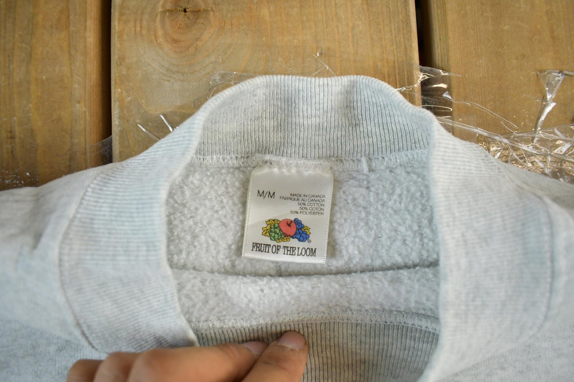 Vintage 1990s Elbow Valley Elementary Crewneck Sweatshirt Mens Small from propervintagecanada