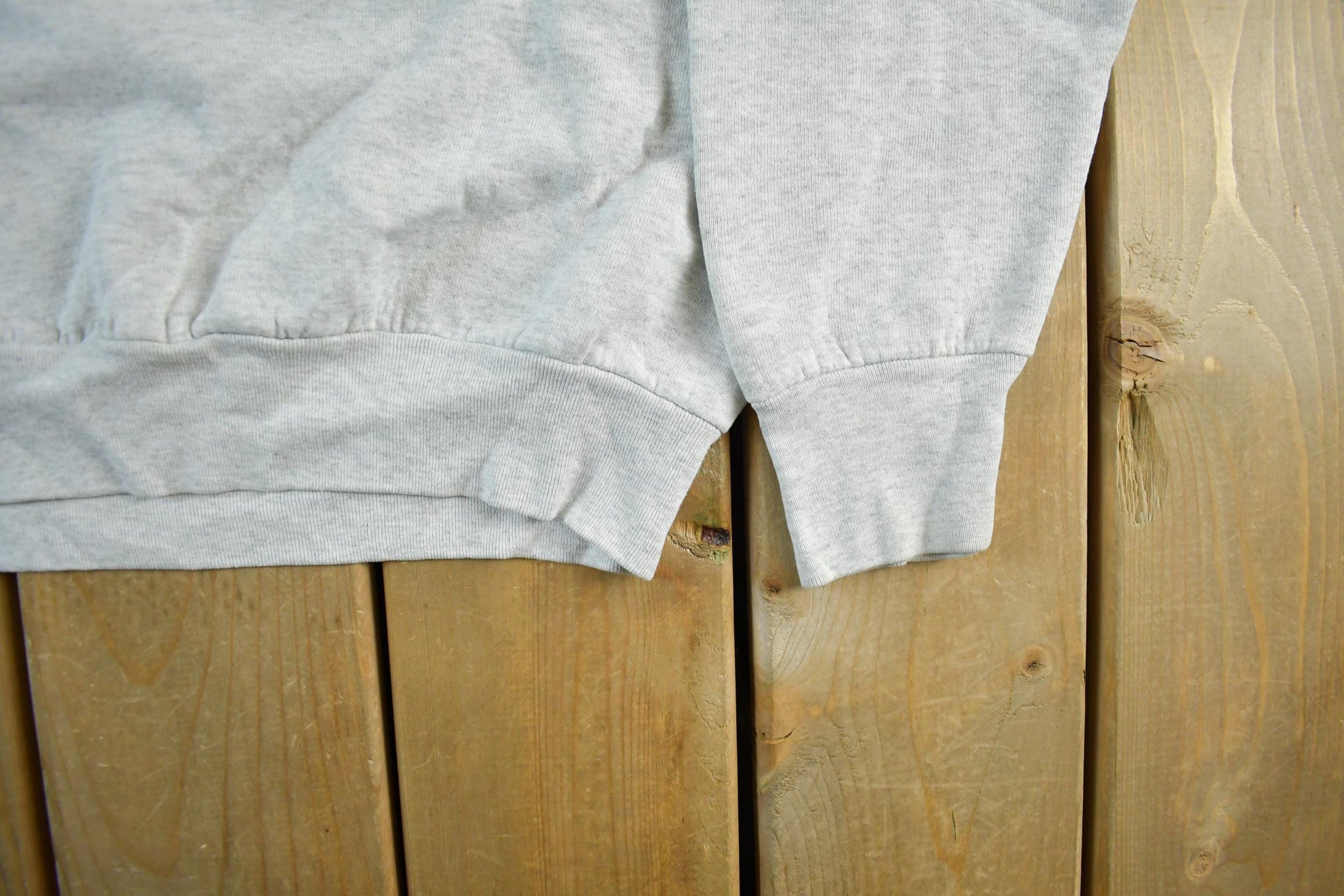 Vintage 1990s Elbow Valley Elementary Crewneck Sweatshirt Mens Small from propervintagecanada