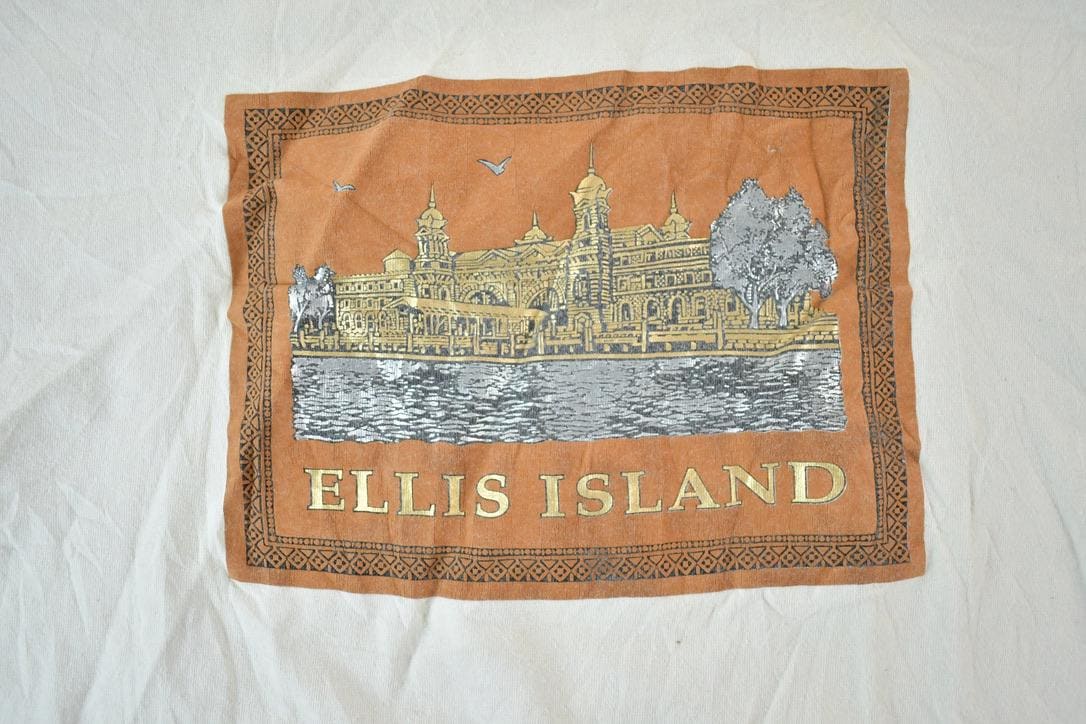 Vintage 1990s Ellis Island Souvenir Single Stitch Graphic Print T-Shirt Made In USA Men's Large from propervintagecanada