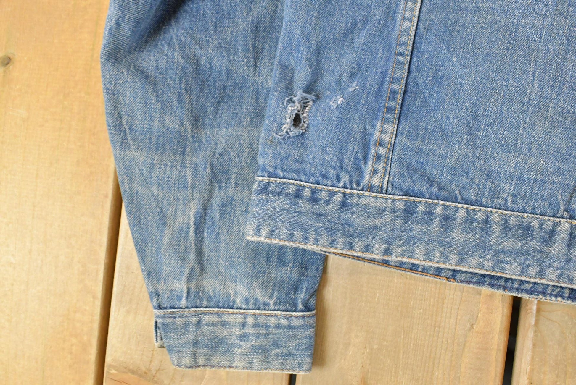 Vintage 1990s Ely Cattleman Denim Jean Trucker Jacket Women's Small / 90s Fall Outerwear / Fall Coat from propervintagecanada