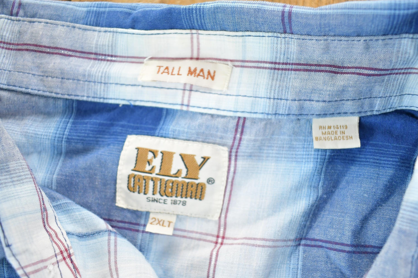 Vintage 1990s Ely Cattleman Western Style Button Up Mens XXL Tall from propervintagecanada