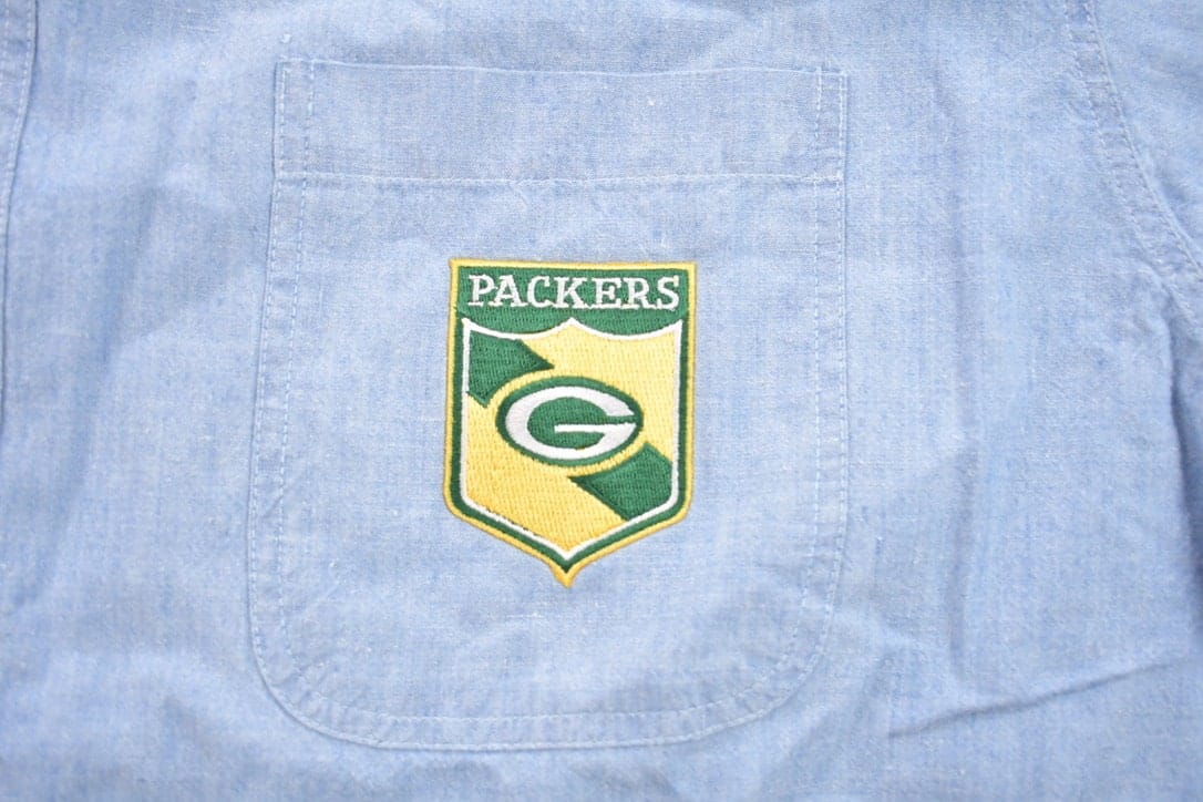 Vintage 1990s Embroidered Green Bay Packers NFL Denim Button Up T-Shirt Men's 2XL from propervintagecanada