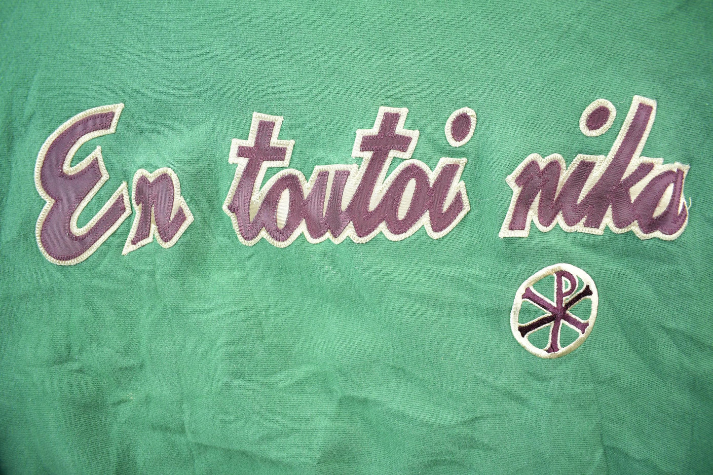 Vintage 1990s En Tuitoi Nika SANTEE University Collegiate Crewneck Men's 2XL from propervintagecanada