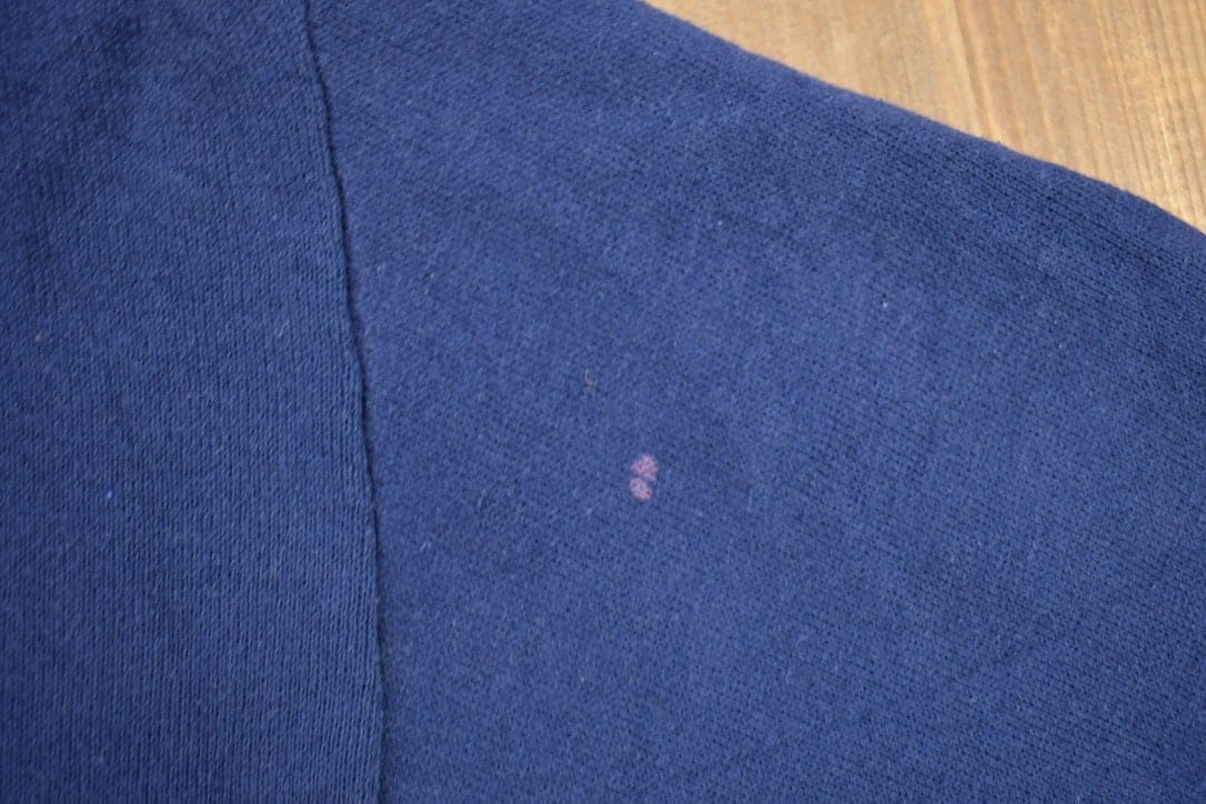 Vintage 1990s Endless Designs Farm Theme Crewneck Sweater Men's MMen's Medium from propervintagecanada