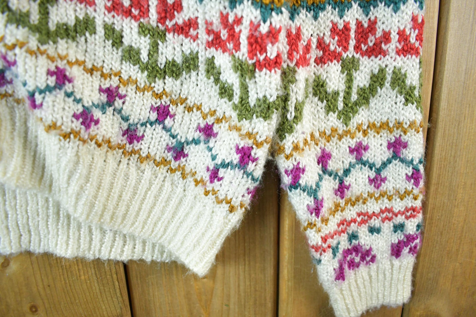 Vintage 1990s Erica & Company Floral Knit Cardigan Women's Medium from propervintagecanada