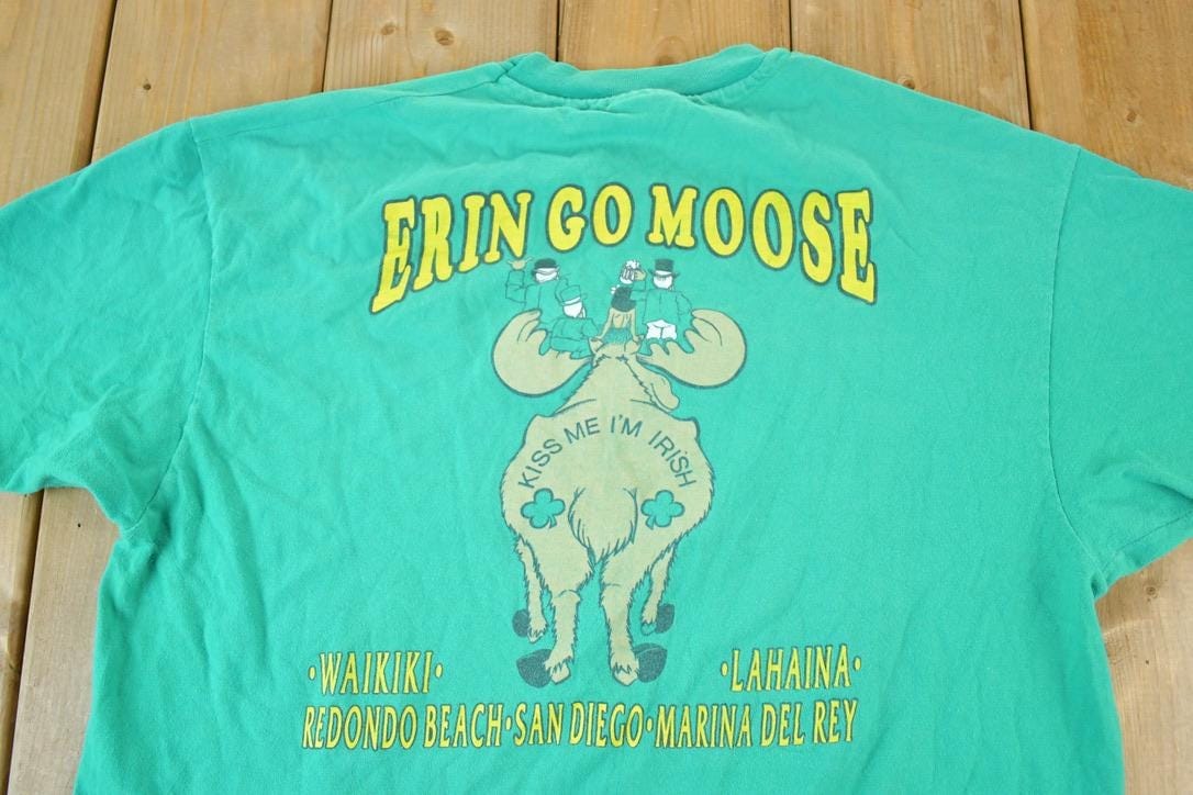 Vintage 1990s Erin Go Moose Souvenir Single Stitch Graphic Print T-Shirt Men's Large from propervintagecanada