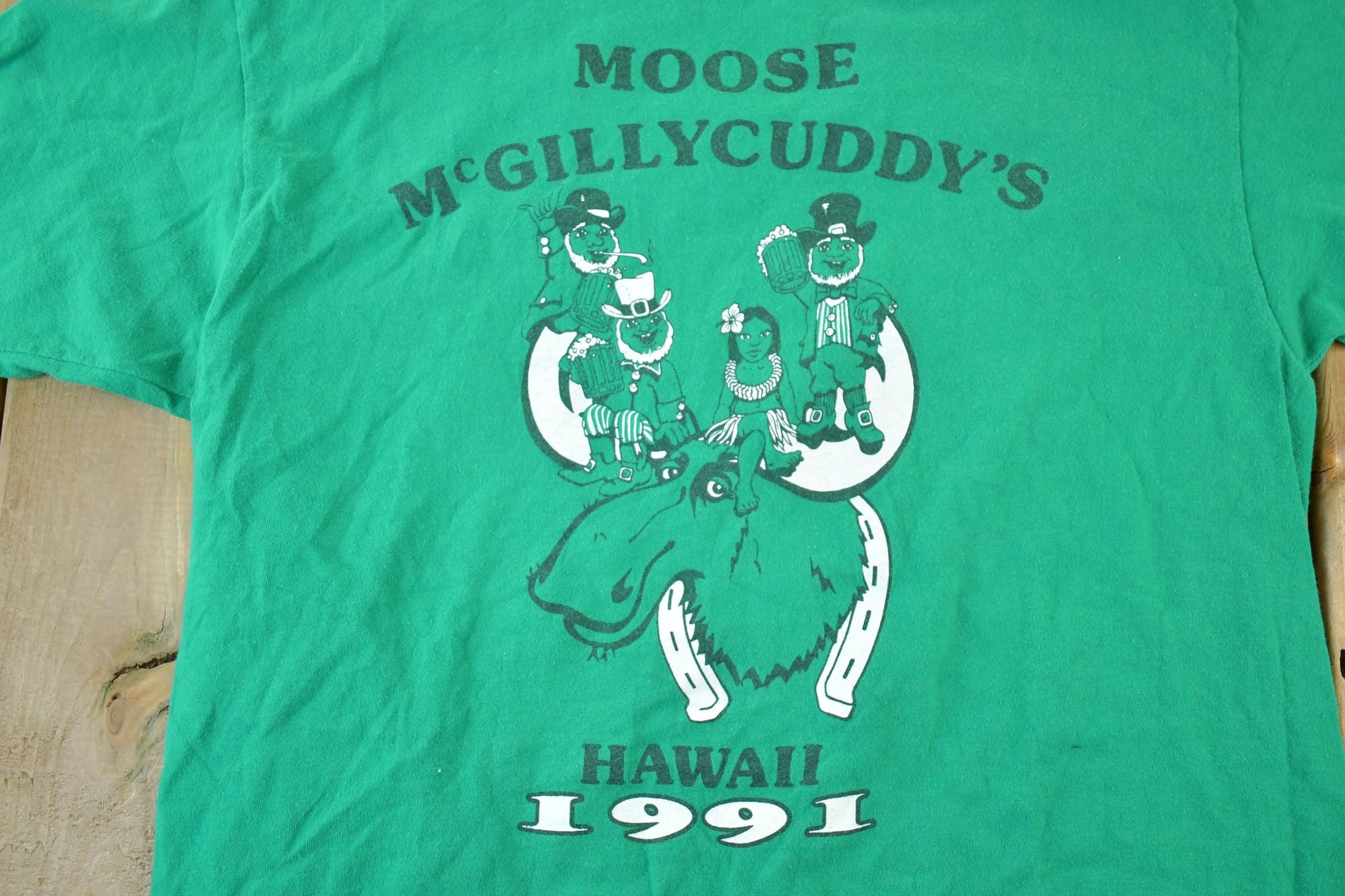 Vintage 1990s Erin Go Moose Souvenir Single Stitch Graphic Print T-Shirt Men's Large from propervintagecanada