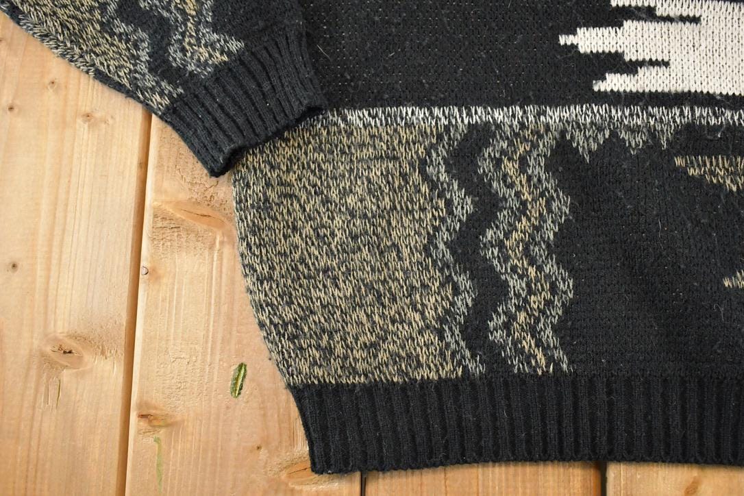 Vintage 1990s Expressions Knit Crewneck Sweater Men's L from propervintagecanada