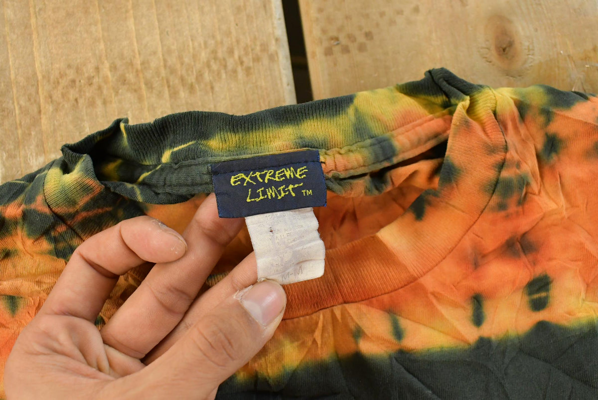 Vintage 1990s Extreme Limit Flames Dragon Graphic T-Shirt Men's M from propervintagecanada