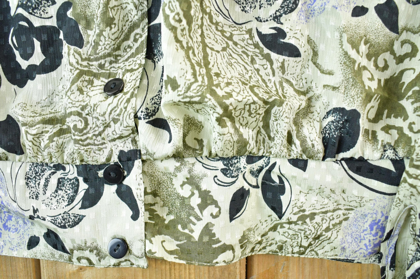 Vintage 1990s Fankenwalder AOP Button Up Cropped Shirt Womens L from propervintagecanada