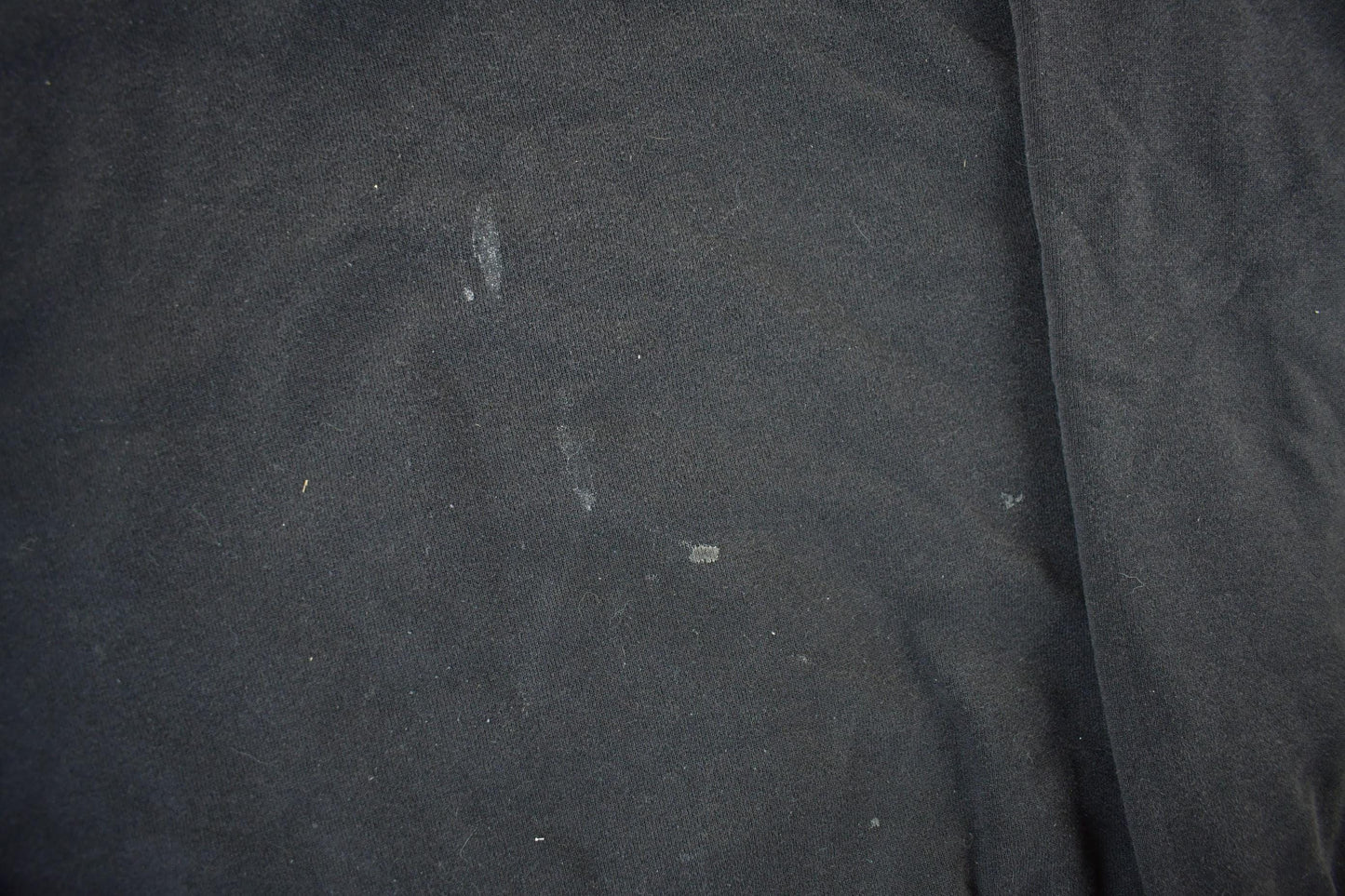 Vintage 1990s Farmland Crewneck Sweatshirt Men's XL from propervintagecanada