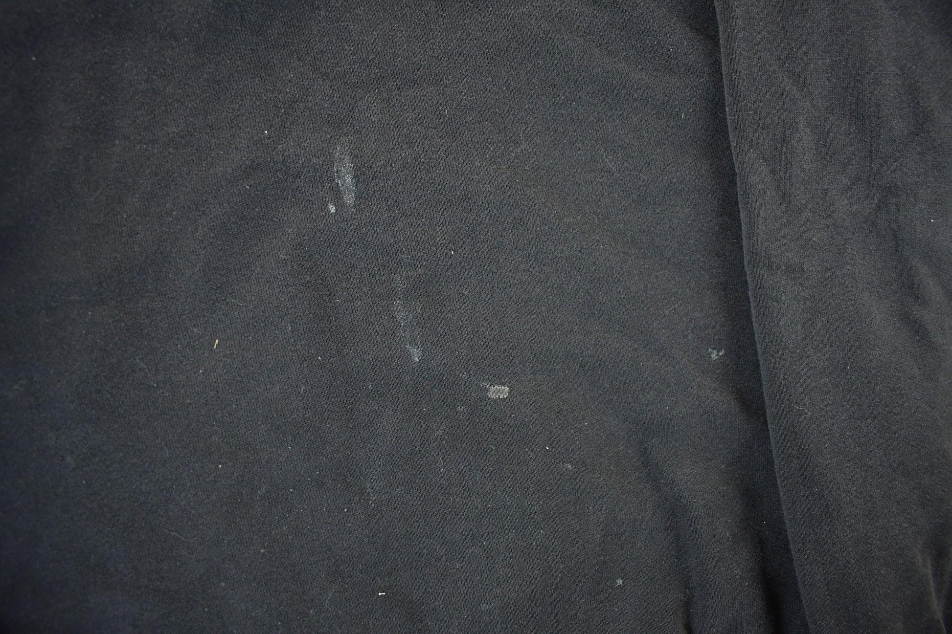 Vintage 1990s Farmland Crewneck Sweatshirt Men's XL from propervintagecanada