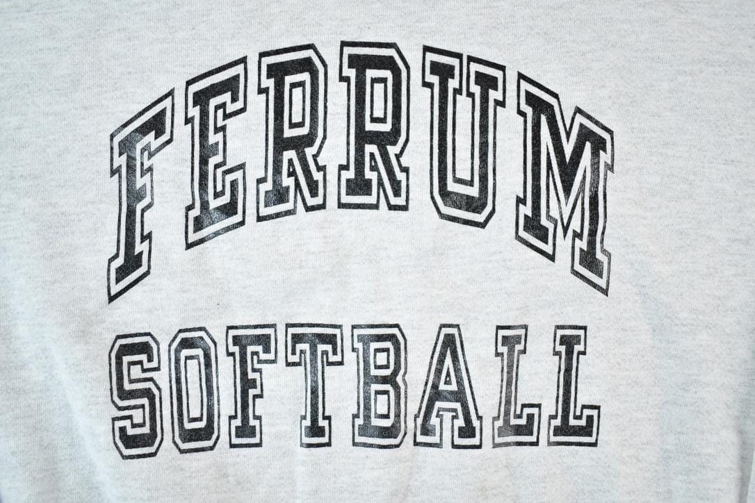 Vintage 1990s Ferrum Softball Souvenir Heavyweight Crewneck Sweatshirt Made In USA Men's XL from propervintagecanada