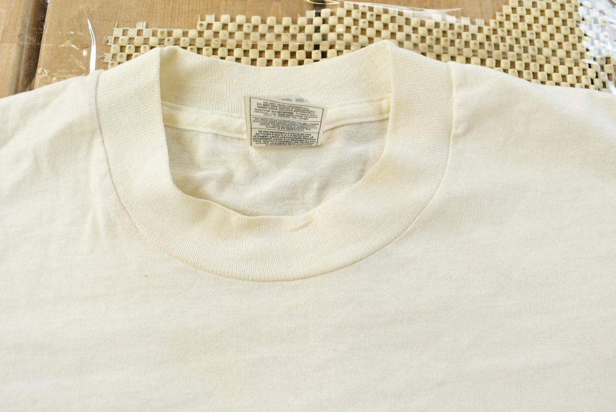 Vintage 1990s Festival of the Little Hills Missouri Graphic T-Shirt Men's L from propervintagecanada