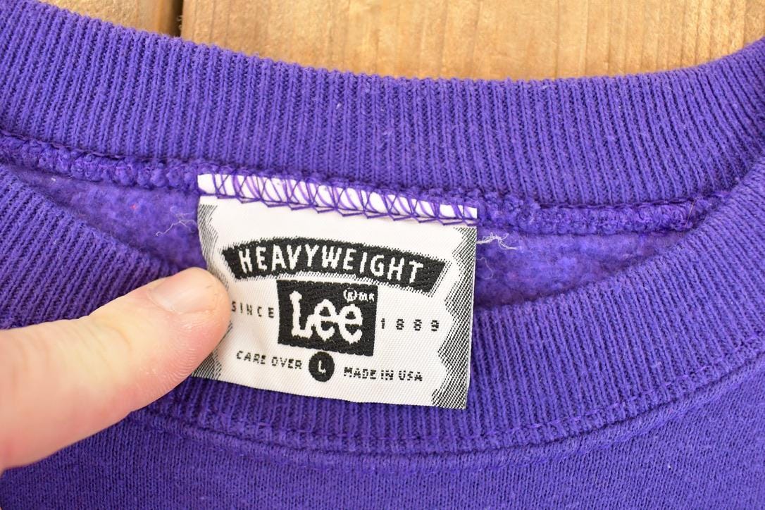 Vintage 1990s Festival Of Trees Graphic Print Crewneck Sweatshirt Mens L from propervintagecanada