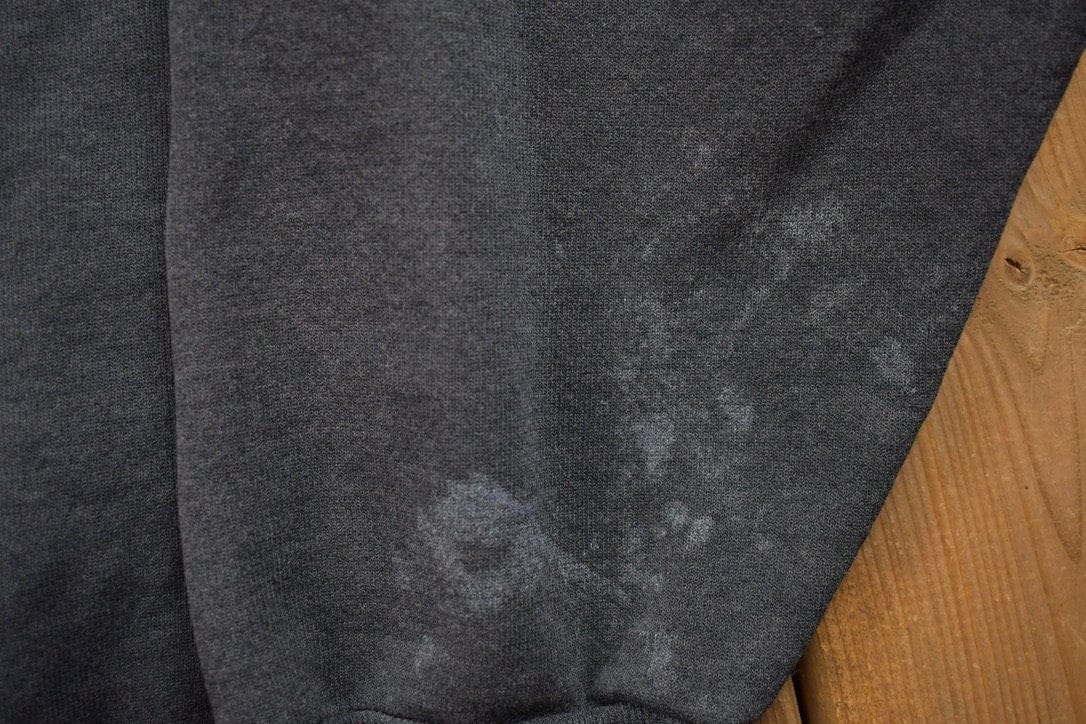 Vintage 1990s First Draft Burlington Wisconsin Crewneck Sweatshirt Men's Large from propervintagecanada