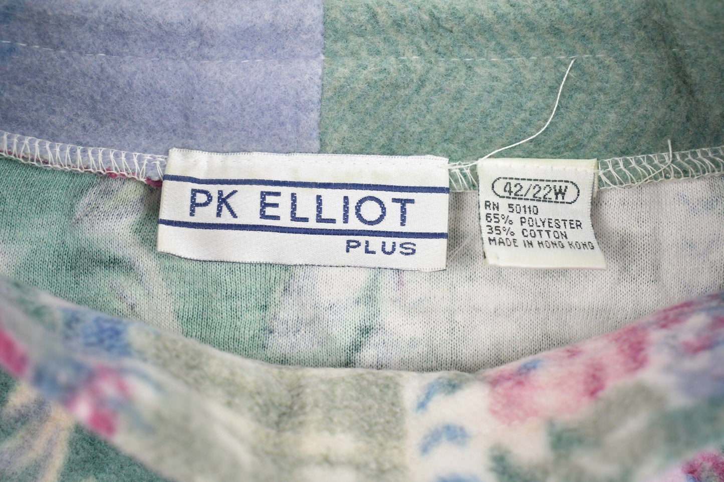 Vintage 1990s Fleece Sweater Men's 2XL from propervintagecanada