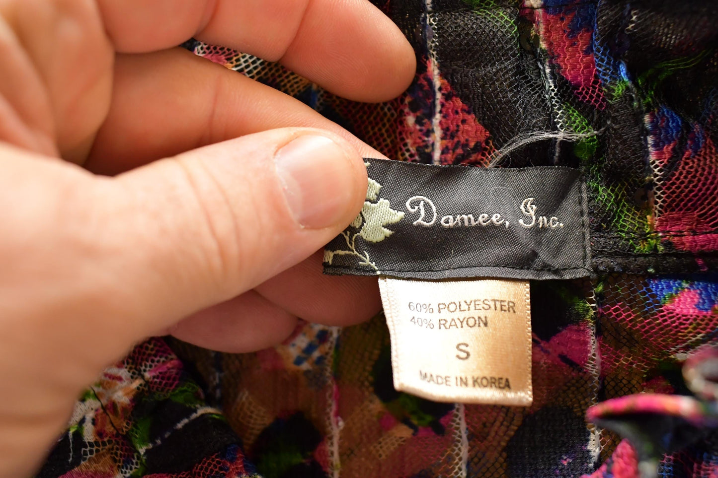 Vintage 1990s Floral Button Up Wire collar Blouse Shirt Womens S from propervintagecanada