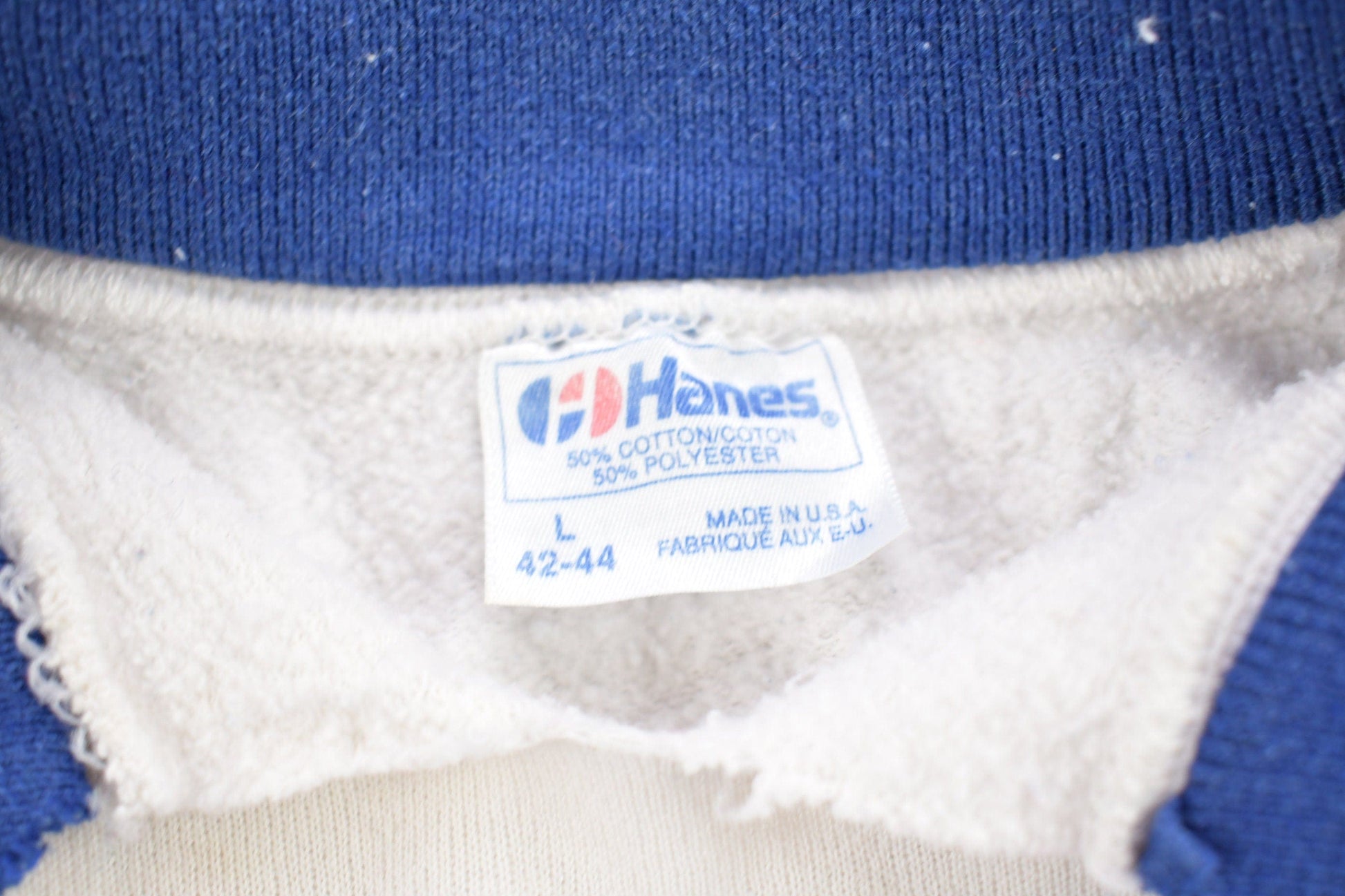 Vintage 1990s Floral Collared Crewneck Sweater Women's M from propervintagecanada