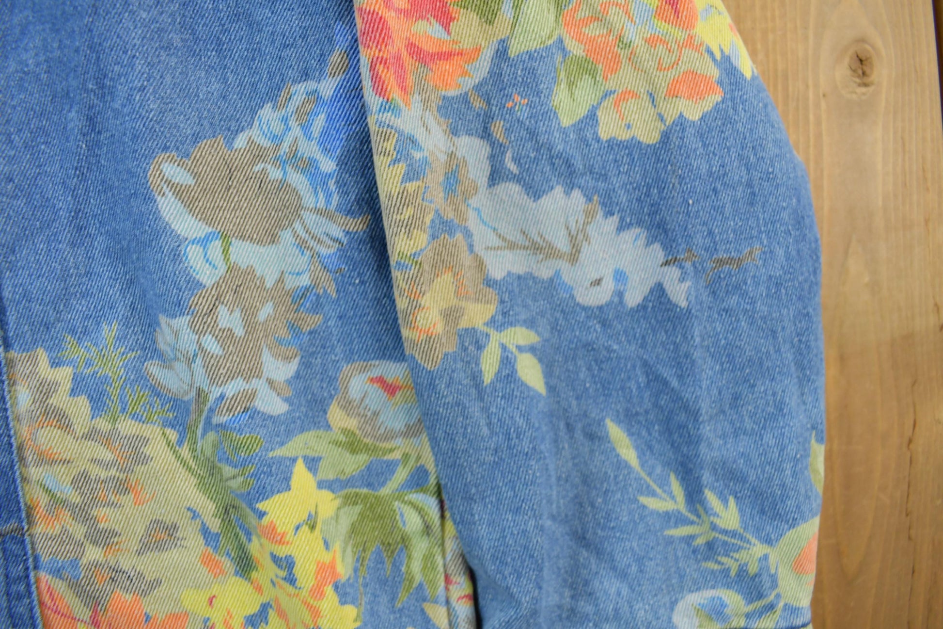 Vintage 1990s Floral Denim Jean Jacket Men's XL from propervintagecanada