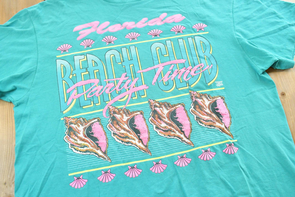 Vintage 1990s Florida Beach Club Party Time T-Shirt Men's L from propervintagecanada