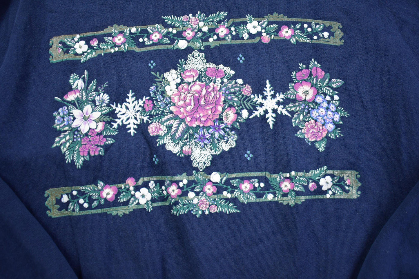 Vintage 1990s Flower Print Cute Grandma Style Crewneck Sweater Men's S from propervintagecanada