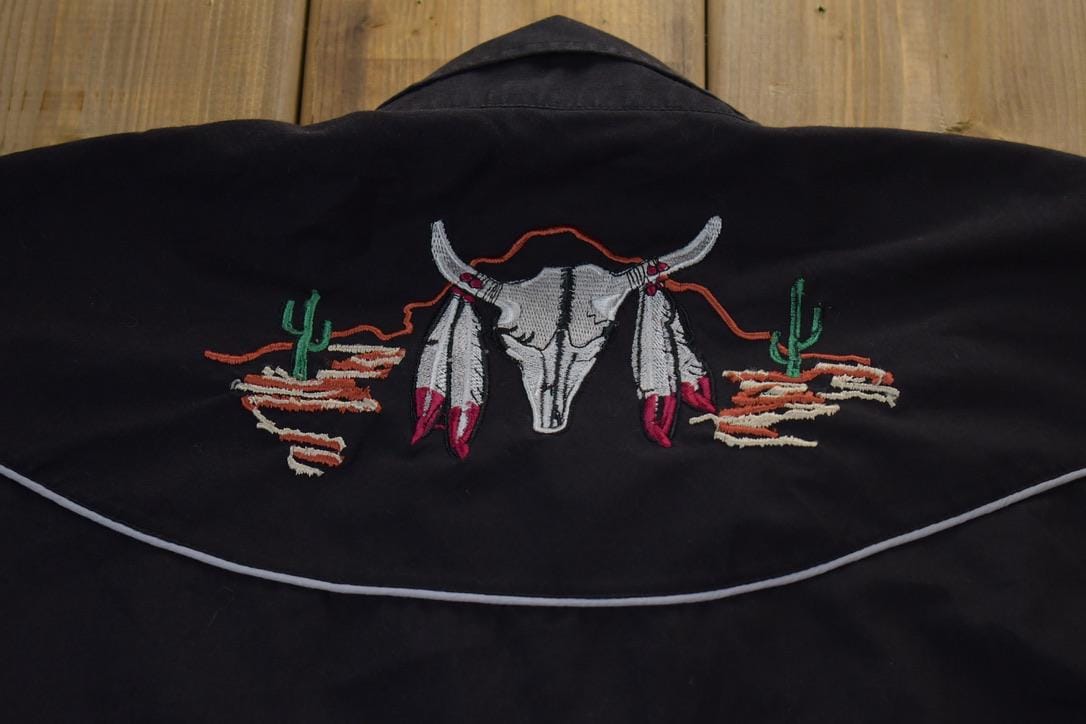 Vintage 1990s Fly Cattlemen Souvenir Button Up-Shirt Men's Large from propervintagecanada