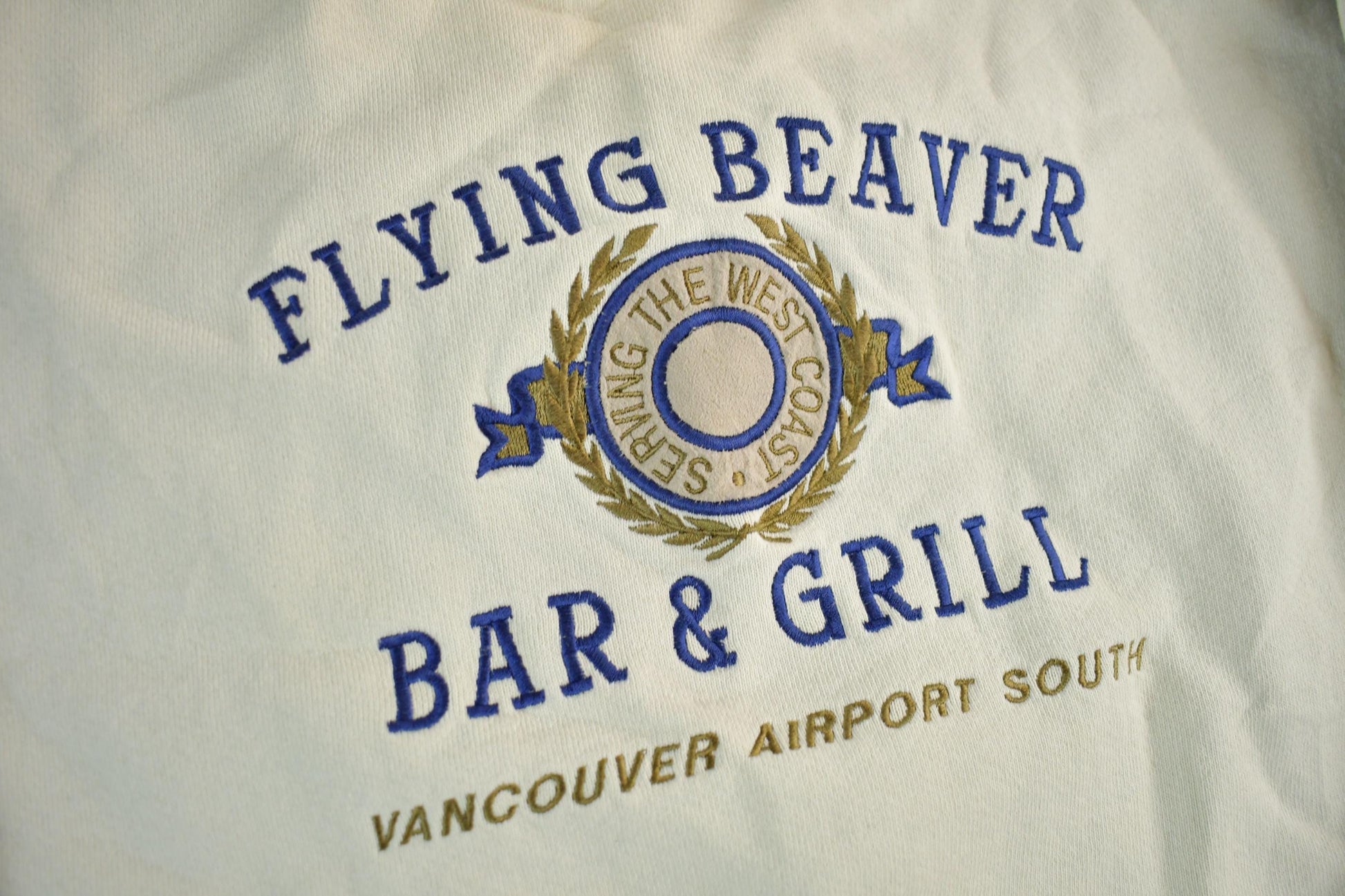 Vintage 1990s Flying Beaver Bar Grill Crewneck Sweatshirt Mens XL from propervintagecanada