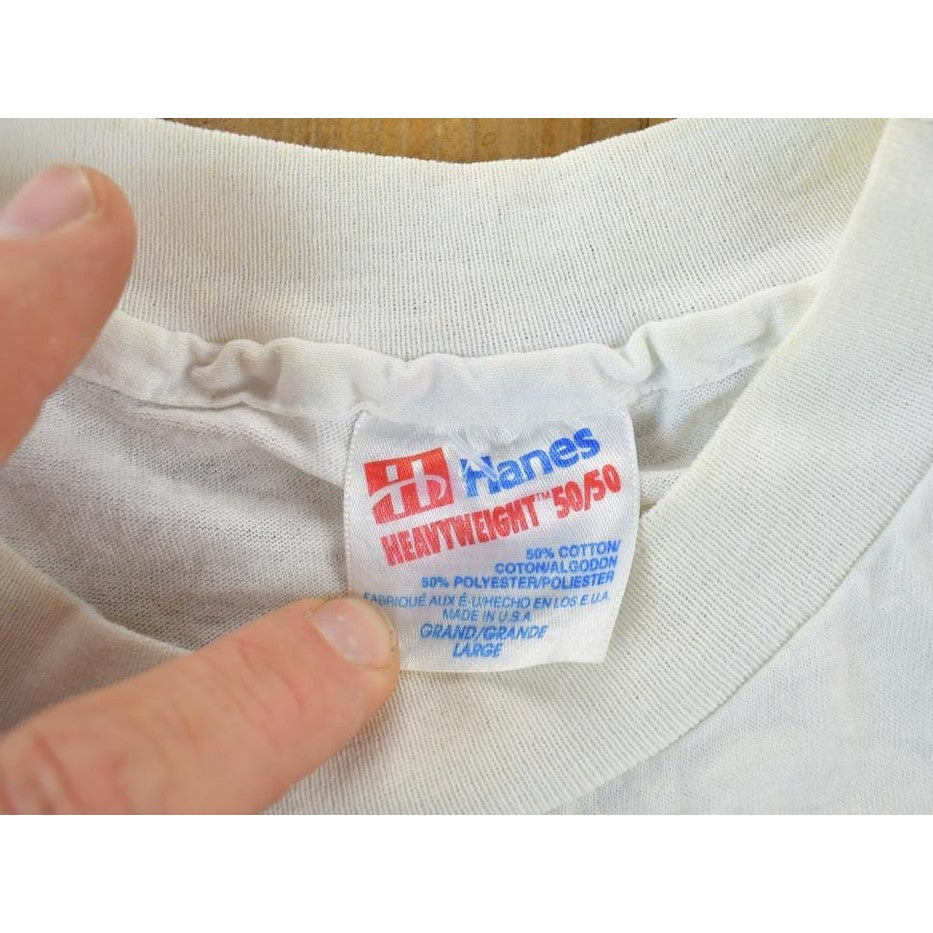 Vintage 1990s Ford Spectacular Souvenir Single Stitch Graphic Print T-Shirt Men's Large from propervintagecanada