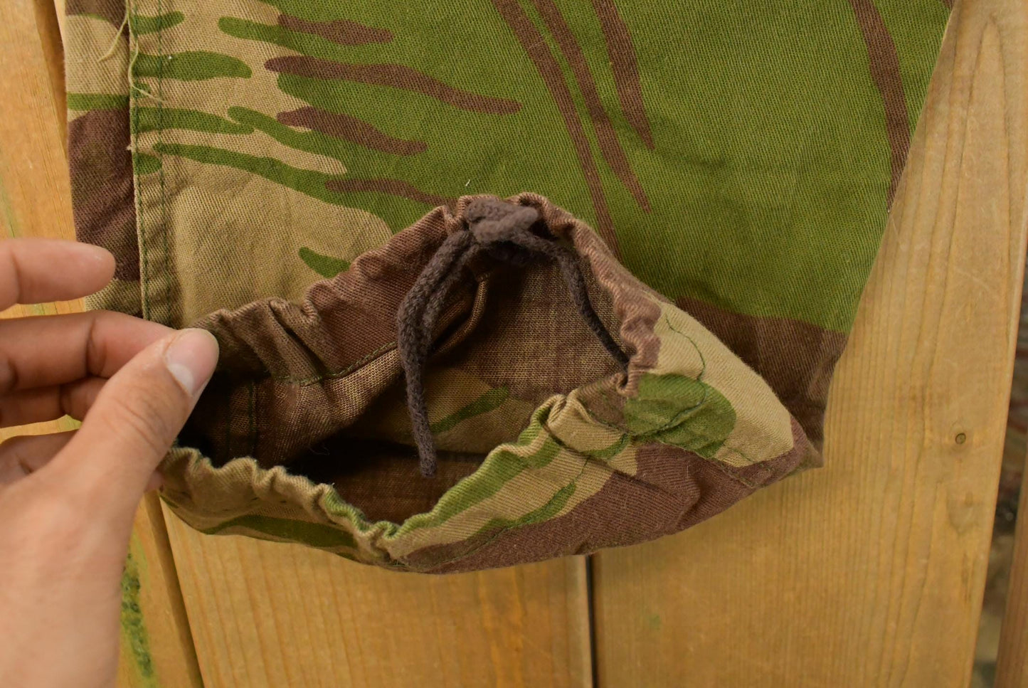 Vintage 1990s Forest Tree Camo Cargo Hunting Pants Men's 36 x 30 from propervintagecanada