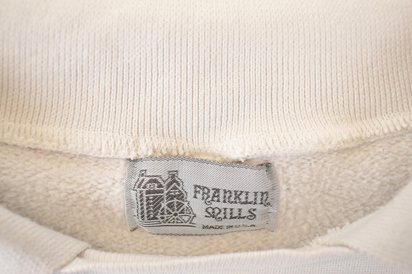 Vintage 1990s Franklin Mills WMC Embroidered Collared Sweatshirt Womens L from propervintagecanada