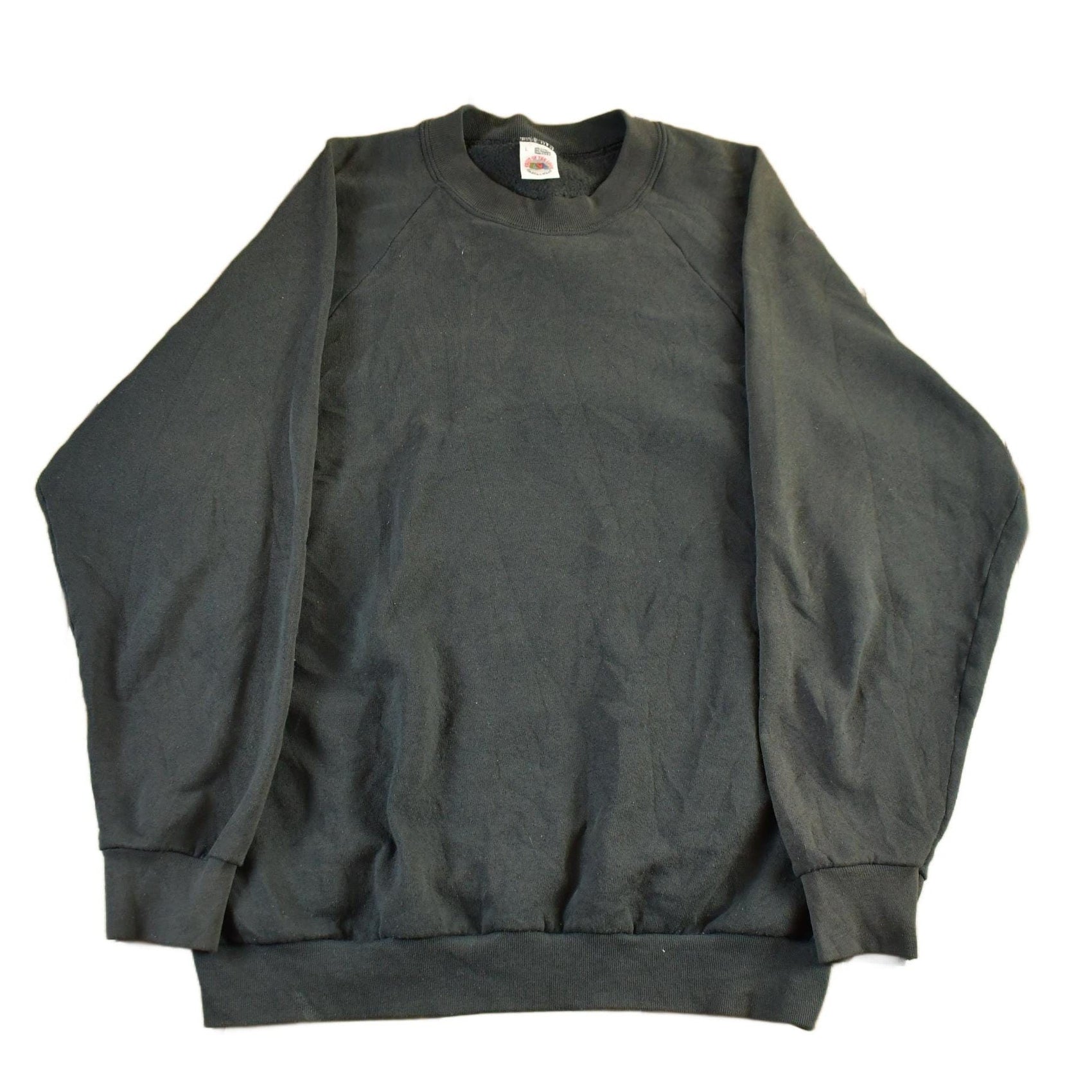 Vintage 1990s Fruit of the Loom Black Crewneck Sweatshirt Men's Large from propervintagecanada
