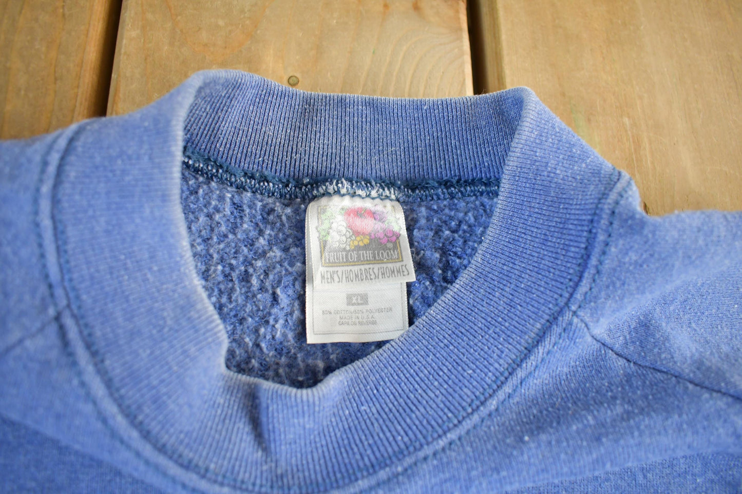 Vintage 1990s Fruit Of The Loom Blank Crewneck Sweatshirt Men's XL from propervintagecanada
